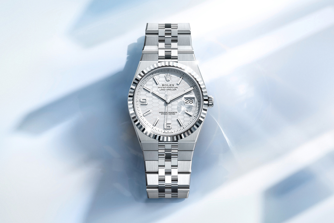 Rolex  Land-Dweller